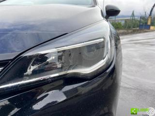 OPEL Astra usata, con Luci diurne LED