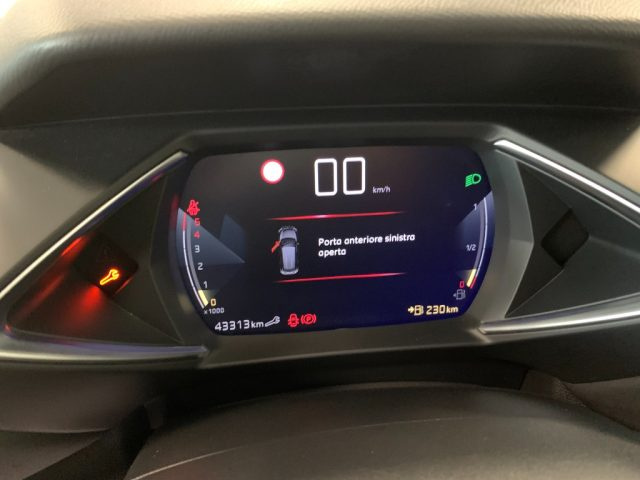 DS AUTOMOBILES DS 3 Crossback usata, con Climatizzatore