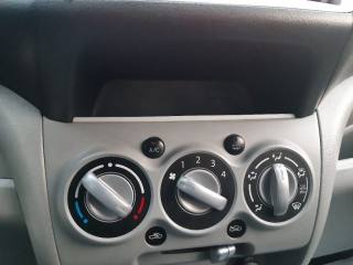 NISSAN Pixo usata, con MP3