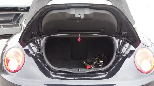 VOLKSWAGEN New Beetle usata 53