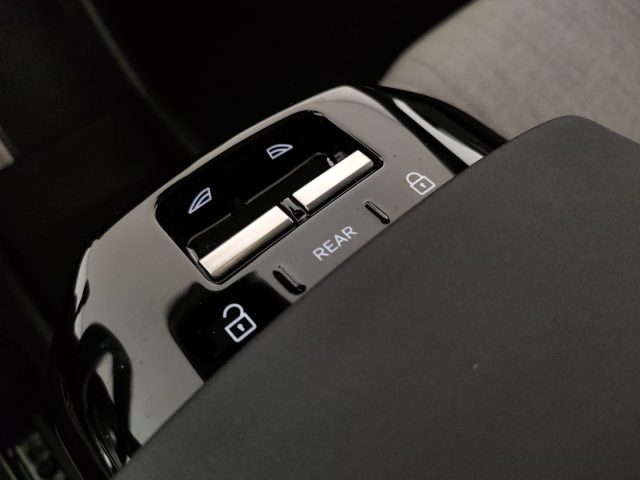 VOLVO EX30 usata, con Vetri oscurati