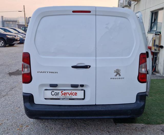 PEUGEOT Partner usata, con Autoradio