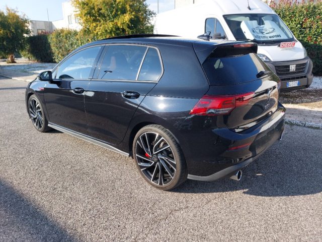 VOLKSWAGEN Golf usata, con Alzacristalli elettrici