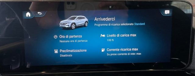 MERCEDES-BENZ EQA usata, con Touch screen