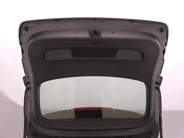 HYUNDAI i30 usata, con USB