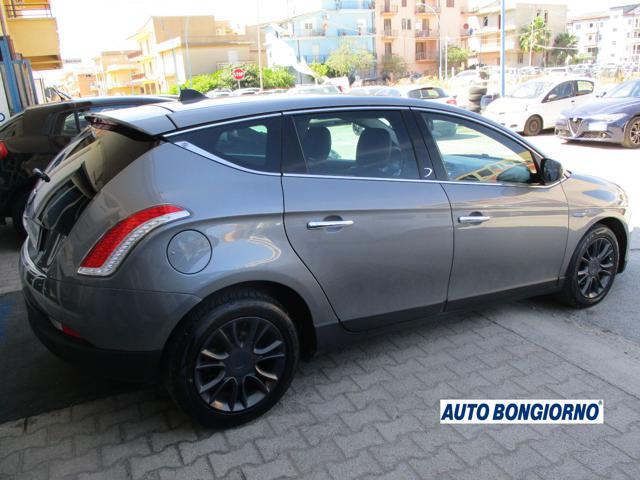 LANCIA Delta usata, con Airbag laterali