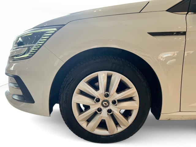 RENAULT Megane usata, con Autoradio digitale