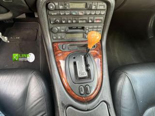 JAGUAR XKR usata, con Fendinebbia