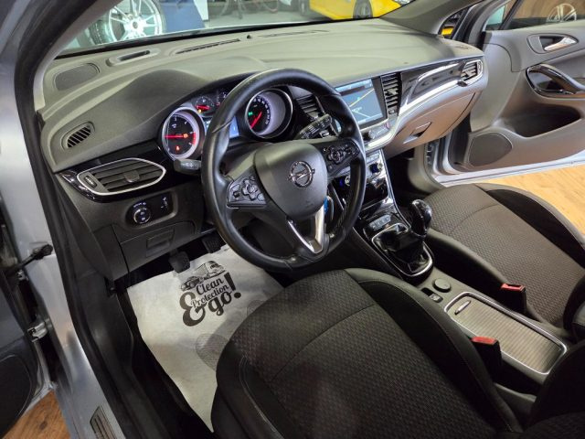 OPEL Astra usata, con ESP