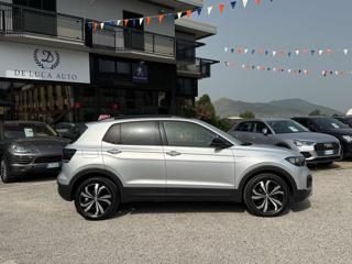VOLKSWAGEN T-Cross usata, con Autoradio