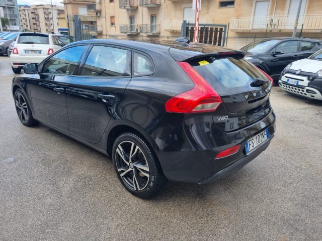 VOLVO V40 usata, con Chiusura centralizzata
