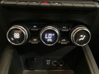 RENAULT Captur usata, con Isofix