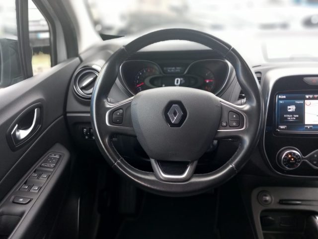 RENAULT Captur usata, con Park Distance Control