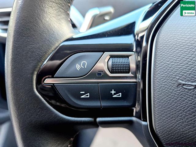 PEUGEOT 3008 usata, con Park Distance Control