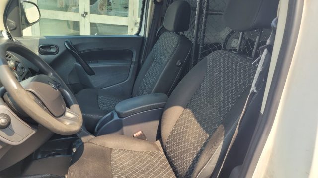RENAULT Kangoo usata 10