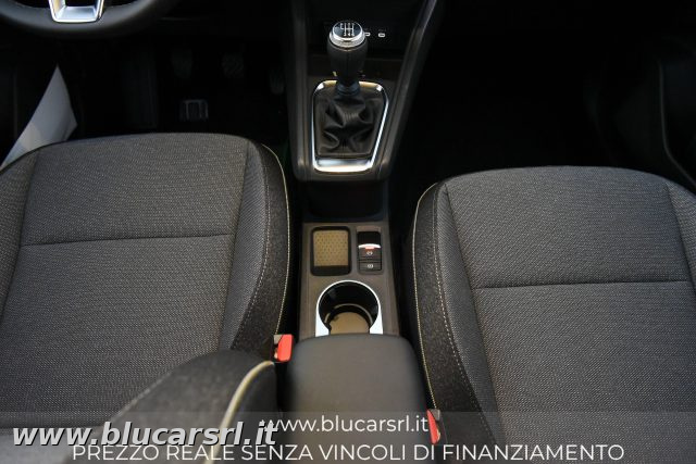 RENAULT Captur usata 25