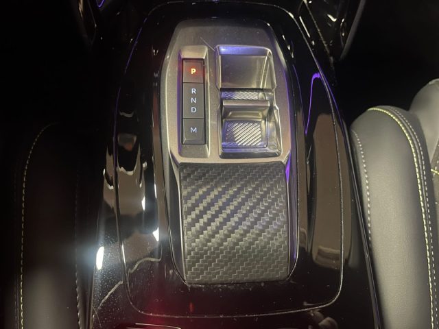 PEUGEOT 208 usata, con Autoradio digitale