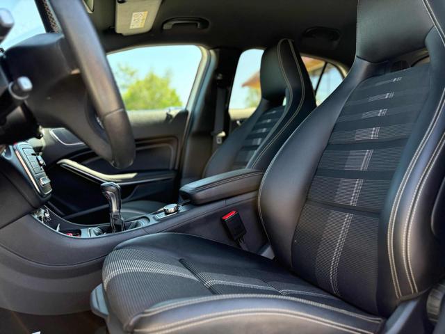MERCEDES-BENZ GLA 180 usata, con Climatizzatore
