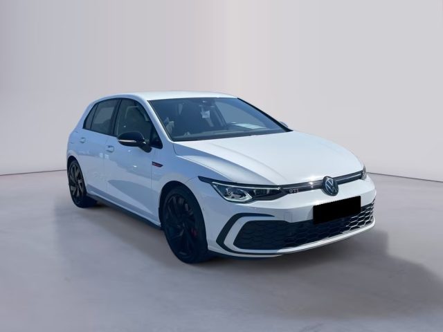 VOLKSWAGEN Golf usata, con Alzacristalli elettrici