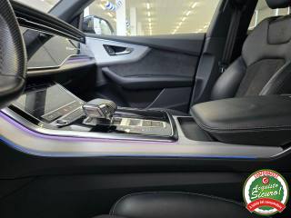 AUDI Q8 usata, con Volante multifunzione