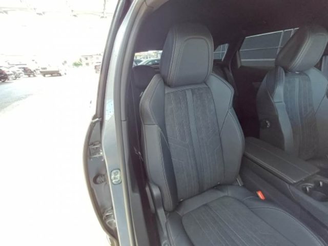 PEUGEOT 3008 usata, con Cruise Control