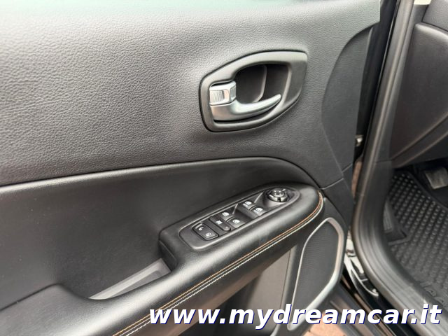 JEEP Compass usata, con Autoradio digitale