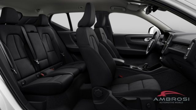 VOLVO XC40 usata 7