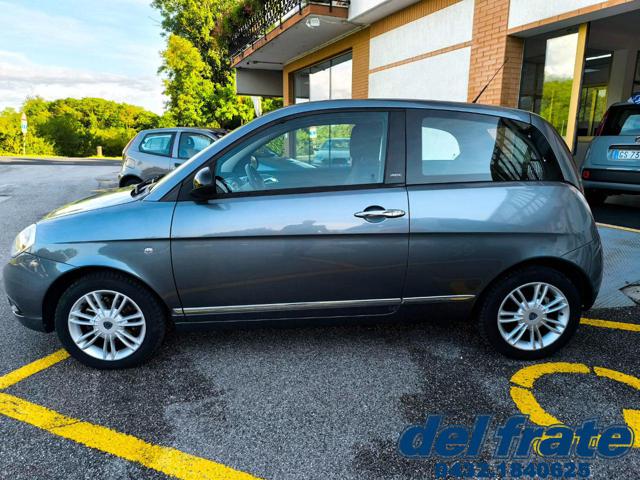 LANCIA Ypsilon usata, con Airbag