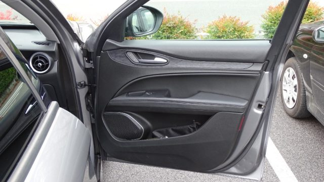 ALFA ROMEO Stelvio usata 54