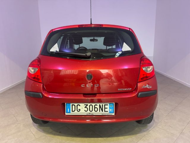 RENAULT Clio usata 15
