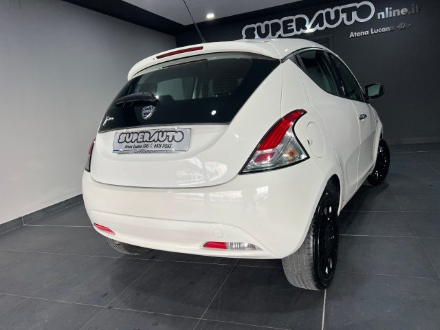 LANCIA Ypsilon usata, con Airbag laterali