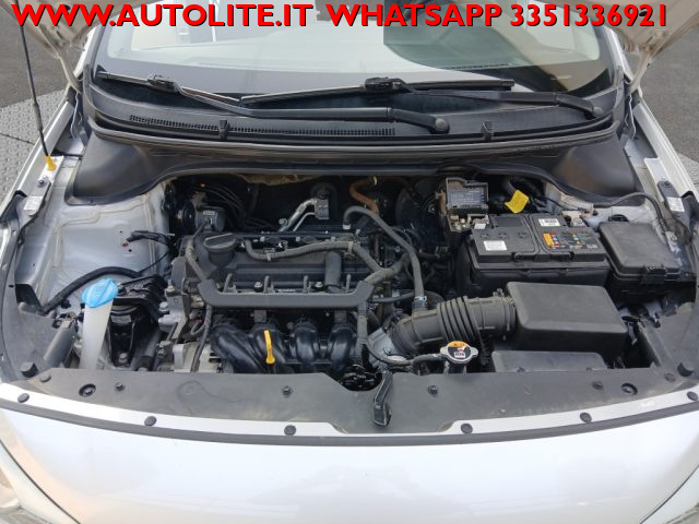 HYUNDAI i20 usata, con Sedile posteriore sdoppiato