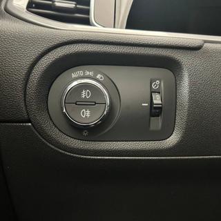 OPEL Grandland usata, con Controllo vocale