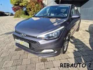 HYUNDAI i20 usata, con Autoradio