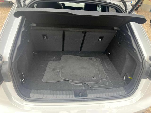 AUDI RS3 usata, con Sedile posteriore sdoppiato