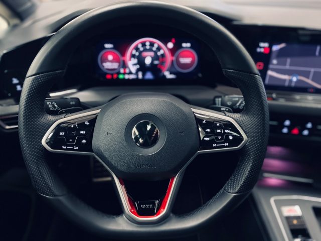 VOLKSWAGEN Golf usata, con Servosterzo