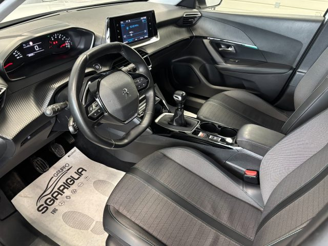 PEUGEOT 2008 usata, con Fendinebbia