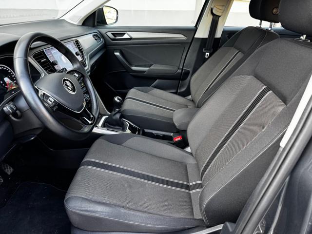 VOLKSWAGEN T-Roc usata, con Autoradio