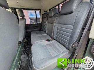 LAND ROVER Defender usata, con Trazione integrale