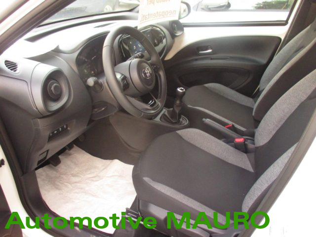 TOYOTA Aygo X usata, con ESP