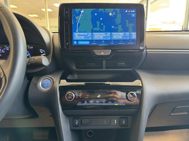 TOYOTA Yaris Cross usata, con Fendinebbia
