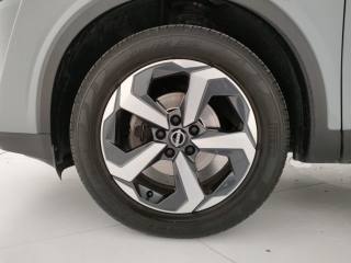 NISSAN Qashqai usata, con Leve al volante