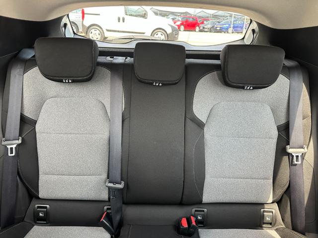 MITSUBISHI Colt usata, con Cronologia tagliandi