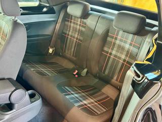 VOLKSWAGEN Maggiolino usata, con Boardcomputer