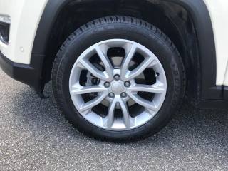 JEEP Compass usata, con Volante in pelle