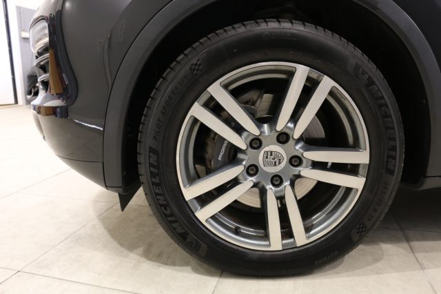 PORSCHE Cayenne usata, con Boardcomputer