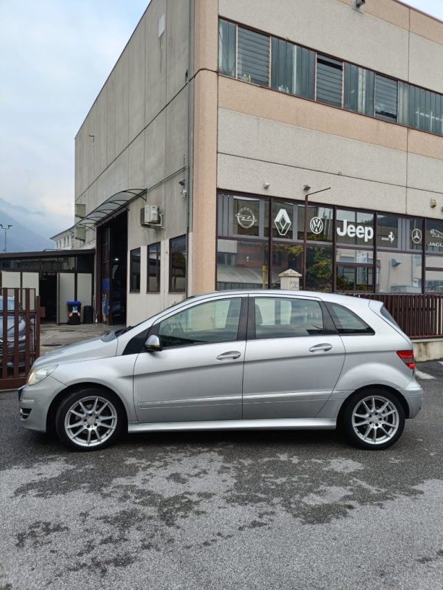 MERCEDES-BENZ B 180 usata, con Airbag Passeggero