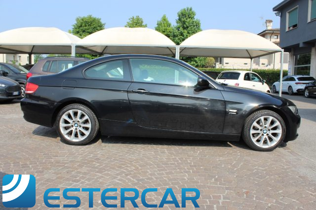 BMW 320 usata, con Autoradio