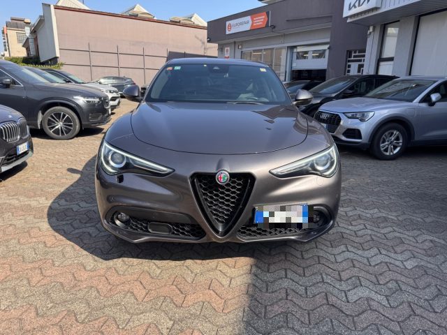ALFA ROMEO Stelvio usata, con Airbag