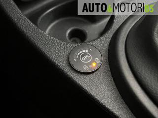 DACIA Duster usata, con USB